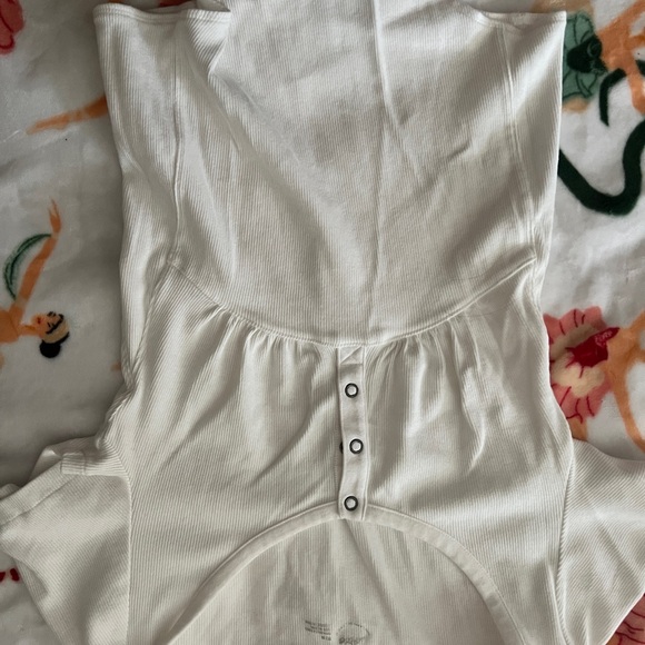 White Ribbed Button-Front Top - Picture 4 of 6